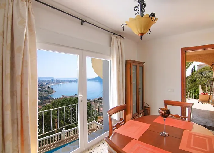 Con Piscina Y Vistas Al Mar - Mar 27 H Villa