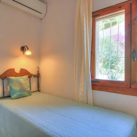 Con Piscina Y Vistas Al Mar - Mar 27 H فيلة